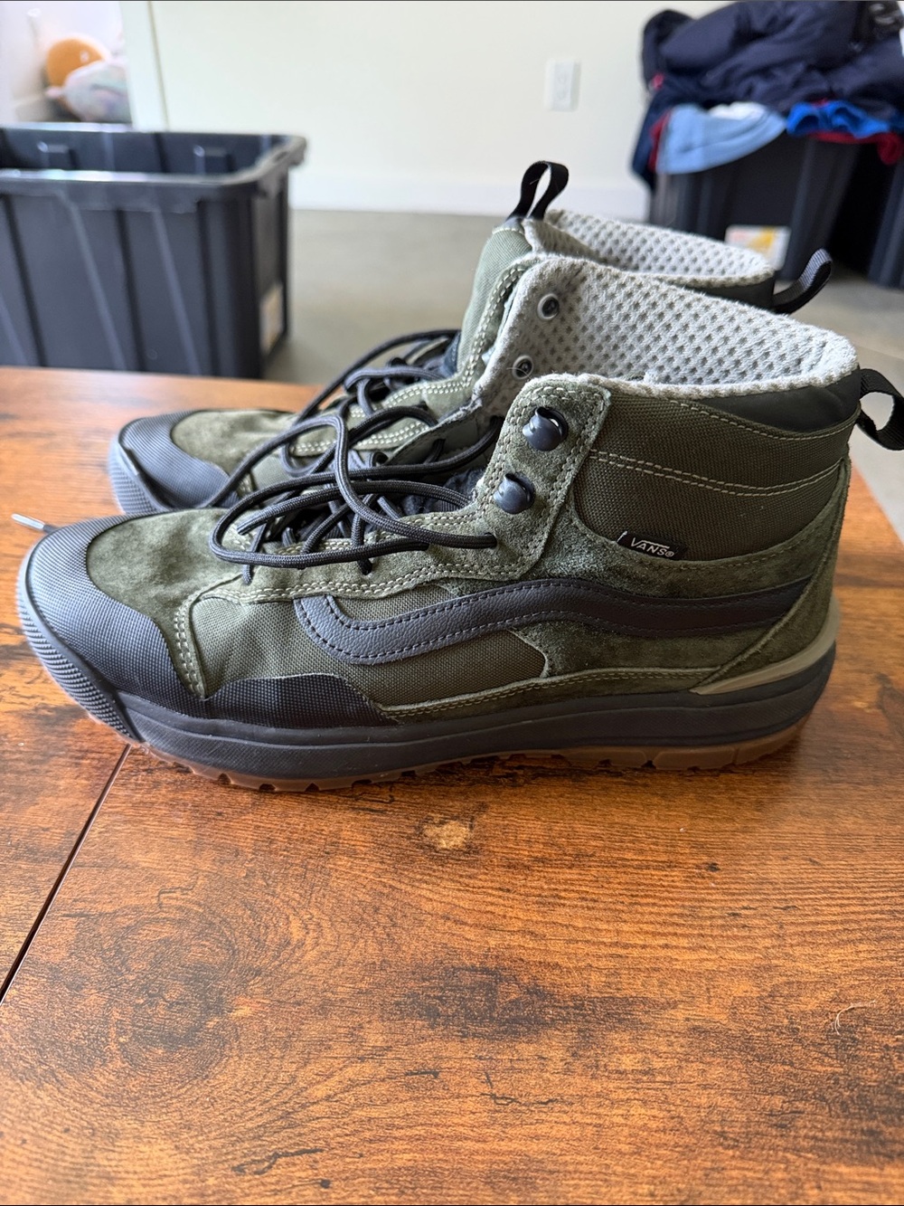 Vans Ultrarange High Top Sneakers in Olive Green and Black - Picture 3 of 5